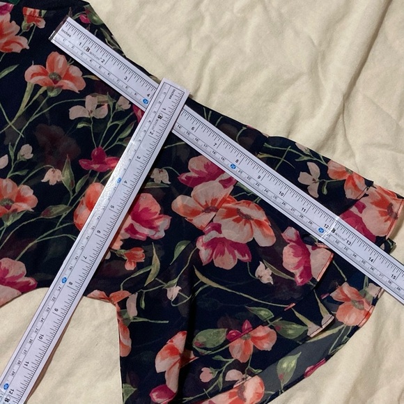 Lauren by Ralph Lauren Floral Dress | Midi Length | Flowy - Picture 3 of 15